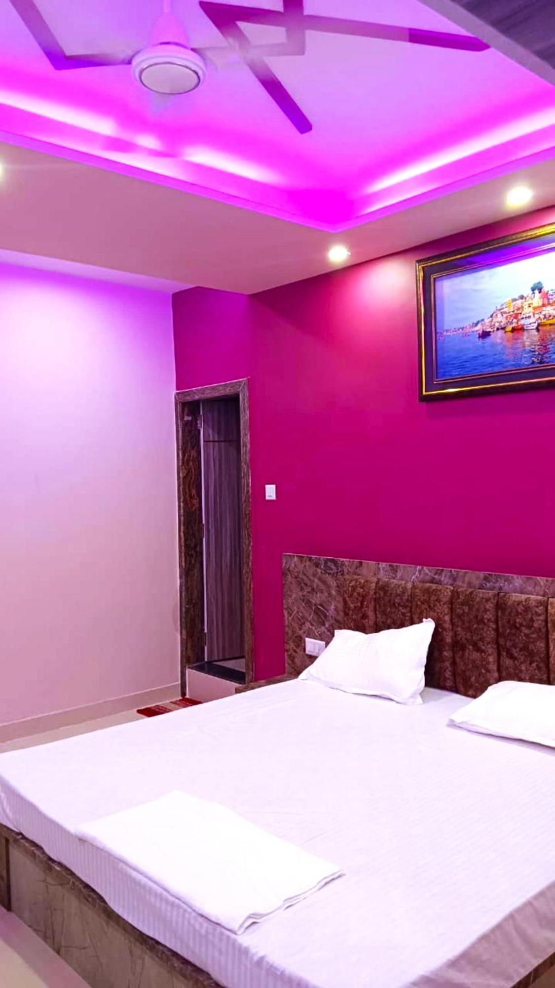Hotel Kashi Inn Raj Ghat Varanasi Exterior photo