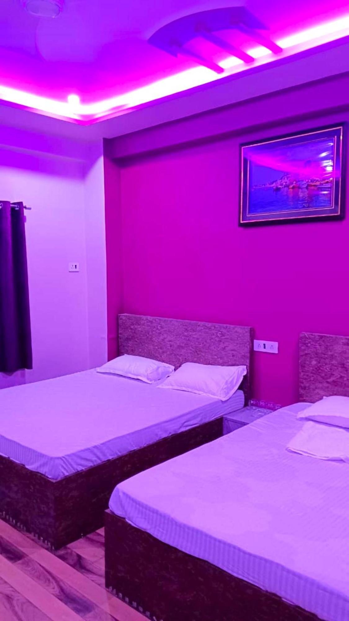 Hotel Kashi Inn Raj Ghat Varanasi Exterior photo