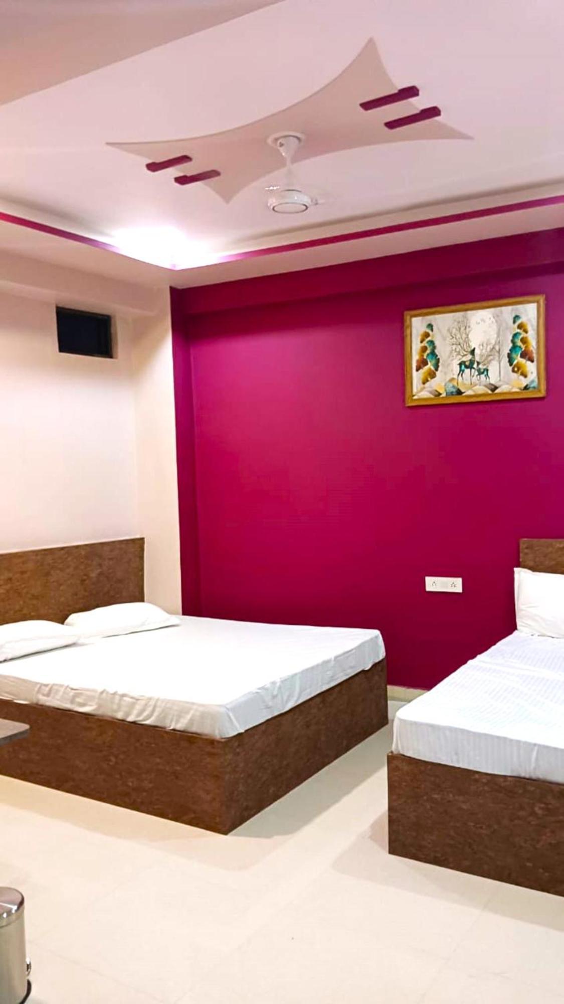 Hotel Kashi Inn Raj Ghat Varanasi Exterior photo